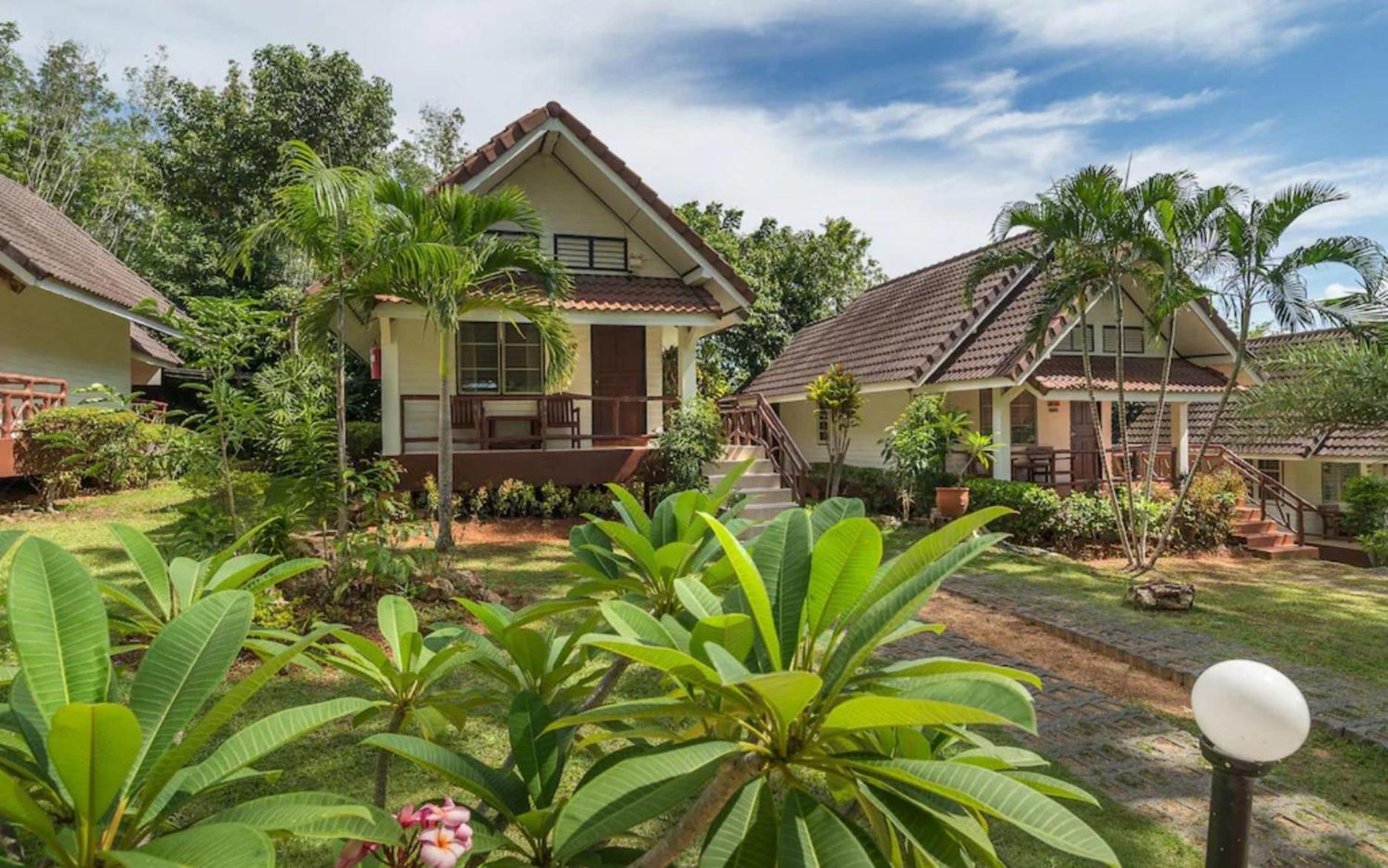 Lanta Garden Hill Resort & Apartments 란타섬 외부 사진