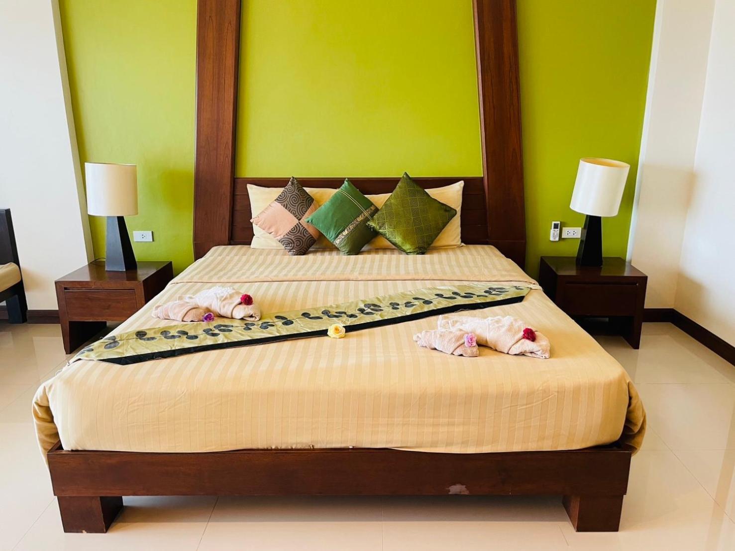 Lanta Garden Hill Resort & Apartments 란타섬 외부 사진