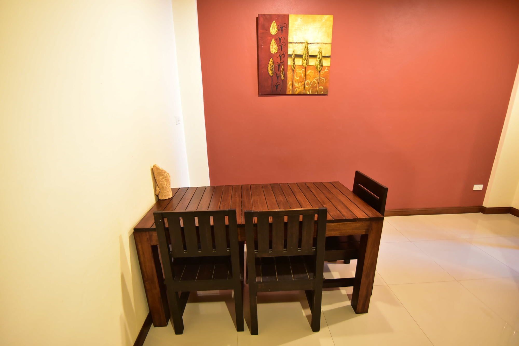 Lanta Garden Hill Resort & Apartments 란타섬 외부 사진