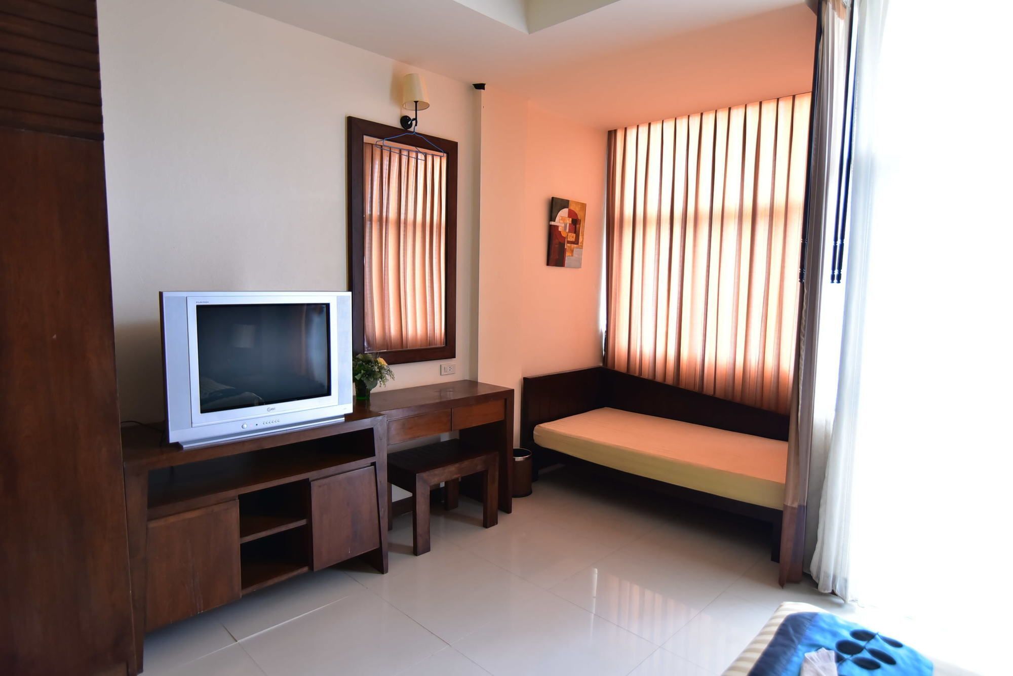 Lanta Garden Hill Resort & Apartments 란타섬 외부 사진